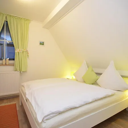 In Oberkirchen With Terrace Apartamento